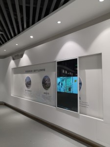 廣州綠地廣場(chǎng)懸掛式案例展示